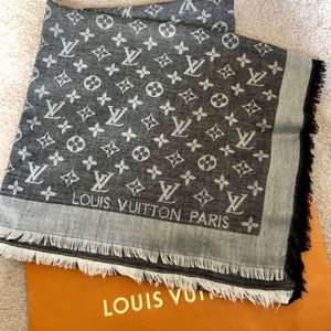 Louis Vuitton Monogram Black/ Grey Denim Scarf